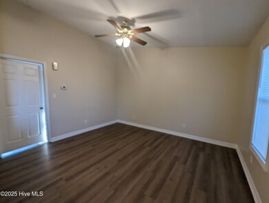 2515 Flint Dr unit A8, Wilmington, NC 28401 - photo 3