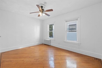 128 Bentley Ave unit 2, Jersey City, NJ 07304 - photo 4