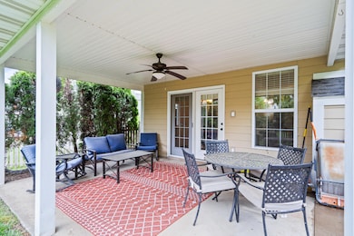 28_4504 maxwell ln-28