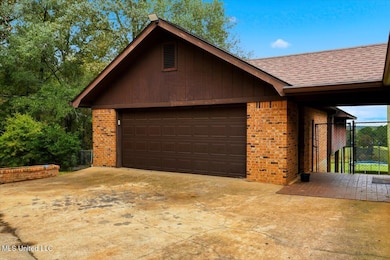 04-9472 MS-13 _ Home Tours MS