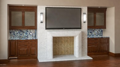 2nd Level Gathering Space