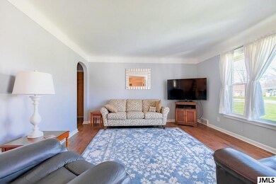 Photo 6