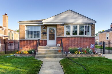 9828 Montrose Ave, Schiller Park, IL 60176 - photo 2