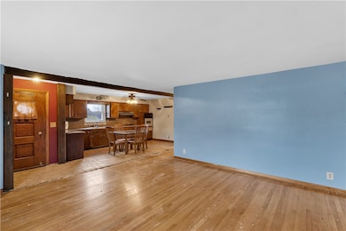 1101 Martin Ave, New Kensington, PA 15068 - photo 4