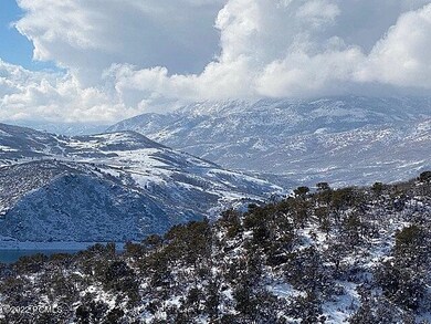 8832 N Sleeping Rock Cir, Kamas, UT 84036 - photo 3