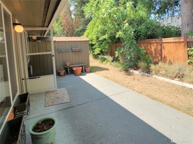 21108 77th Place W unit 103, Edmonds, WA 98026 - photo 3
