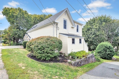 18 Cherry St, Gloucester, MA 01930 - photo 2