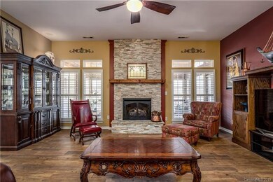 1399 Valhalla Dr, Denver, NC 28037 - photo 6