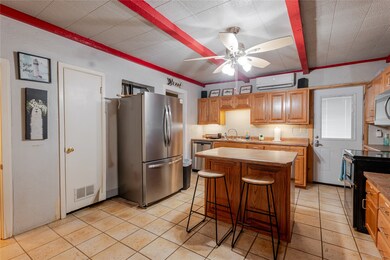 1601 Forum Cir unit 156, Graford, TX 76449 - photo 7
