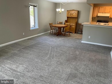 23140 Cobblestone Ln unit 311, California, MD 20619 - photo 6