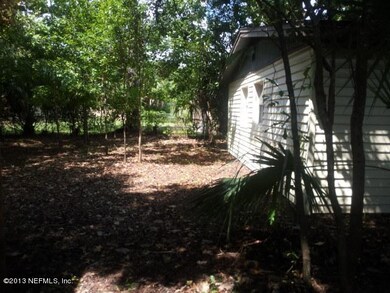 4942 Redstone Dr, Jacksonville, FL 32210 - photo 2