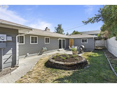 1600 E 19th St, the Dalles, OR 97058 - photo 7