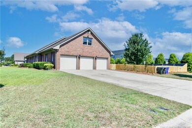 4712 Flintcastle Rd, Fayetteville, NC 28314 - photo 2