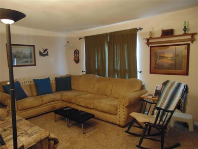 307 Hutchinson Dr, Rolla, MO 65401 - photo 3