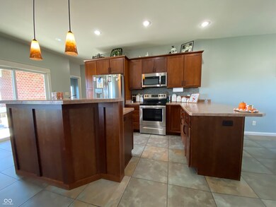 1944 Sophia Ln, Seymour, IN 47274 - photo 5