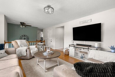 102 Dalton St, Nashua, NH 03063 - photo 7