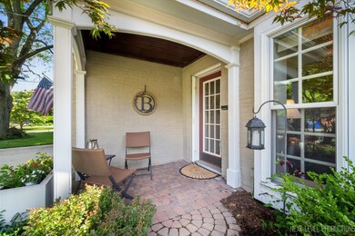 1141 N President St, Wheaton, IL 60187 - photo 3