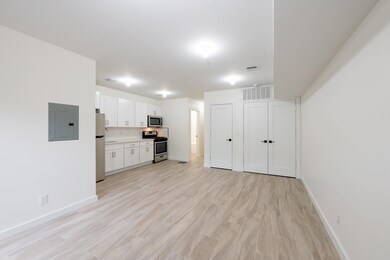 340 Randolph Ave unit 1, Jersey City, NJ 07304 - photo 2