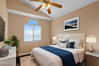 681 Desert Ash Dr, Horizon City, TX 79928 - photo 5