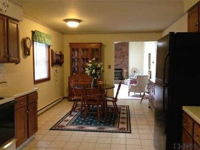 38 Esopus Dr, Clifton Park, NY 12065 - photo 6