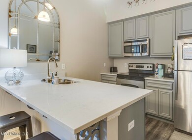 699 Dunbar Ave unit 203, Bay St. Louis, MS 39520 - photo 3