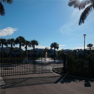 3919 SE Mentmore Ln, Stuart, FL 34997 - photo 5