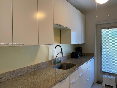 7935 Carlyle Ave unit 10, Miami Beach, FL 33141 - photo 6