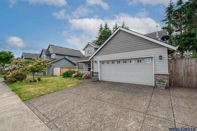 1401 NE 11th Ave, Canby, OR 97013 - photo 2