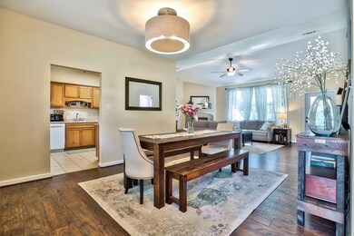 139 Wildwood Dr, Crawfordville, FL 32327 - photo 3