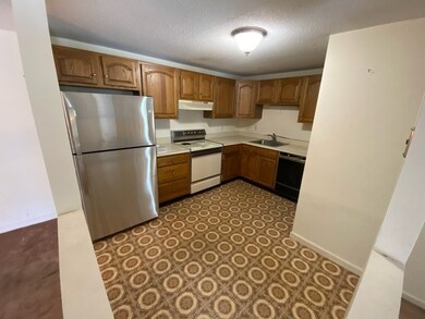 22 9th St unit 506, Medford, MA 02155 - photo 4