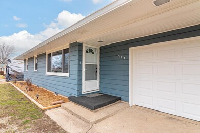 307 E Wilson St, Swayzee, IN 46986 - photo 3