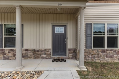 249 High Leaf Dr, Raeford, NC 28376 - photo 2