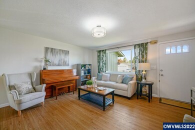 1660 Eugene Ct NE, Keizer, OR 97303 - photo 7