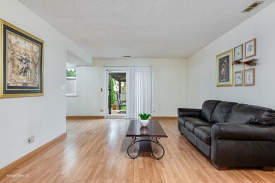 1415 Merrimac Ln N, Hanover Park, IL 60133 - photo 4