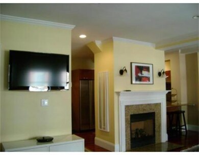 440 Commercial St unit 401, Boston, MA 02109 - photo 2