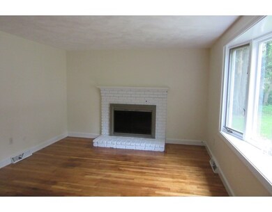 4 Westgate Rd, Billerica, MA 01821 - photo 3