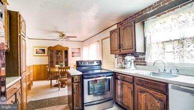 48 Perennial Ln, Willingboro, NJ 08046 - photo 4