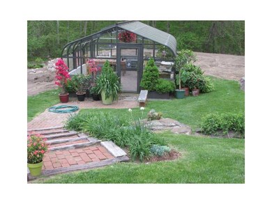 Yard/Garden.