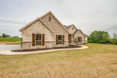 1037 Freedom Ct, Weatherford, TX 76088 - photo 3