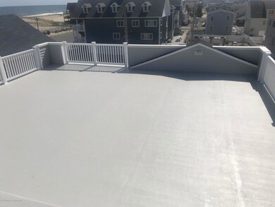 Rooftop Deck