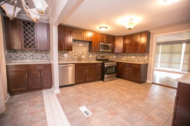 17860 Baker Ave, Country Club Hills, IL 60478 - photo 7