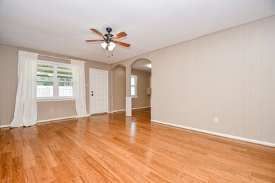 9507 Kell Cir, Houston, TX 77040 - photo 7