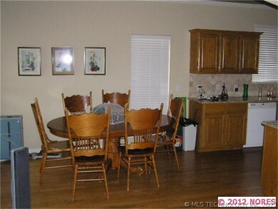 408 N Butternut Ave, Broken Arrow, OK 74012 - photo 7