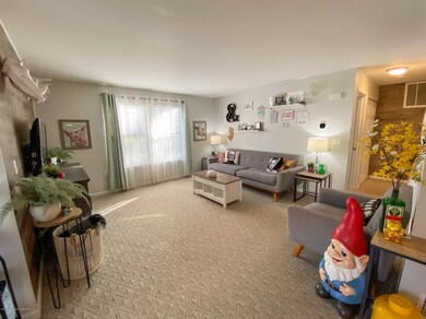 201 Pine Meadow Living