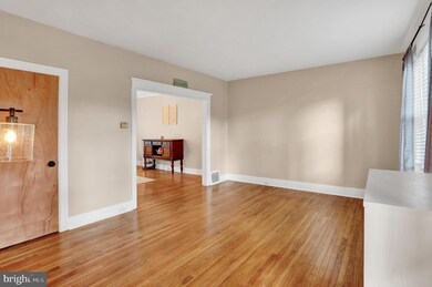 377 Sunset Rd, Reading, PA 19611 - photo 6