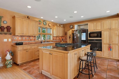 5108 W 58th St, Edina, MN 55436 - photo 5