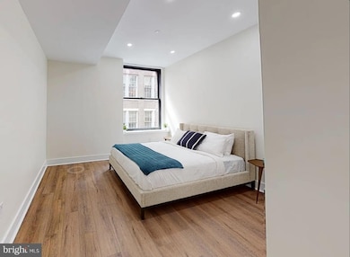 150 S Independence Mall W unit 714, Philadelphia, PA 19106 - photo 4