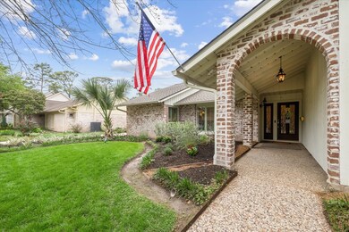 10030 Doliver Dr, Houston, TX 77042 - photo 4