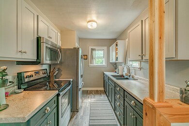 823N12thSt_0010