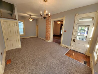 339 SW Elmwood Ave, Topeka, KS 66606 - photo 5